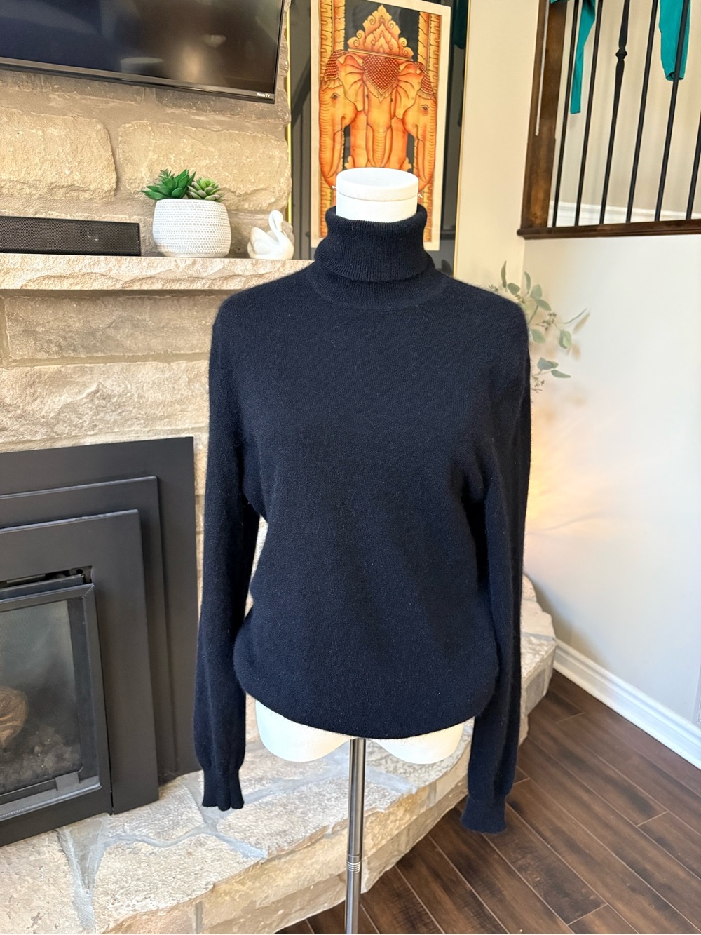 Lord & Taylor 100% Cashmere Black Turtleneck Sweater Size L